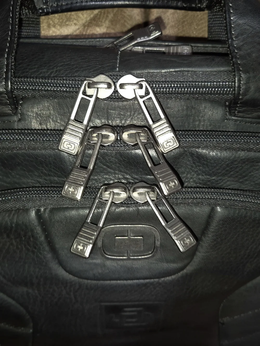 🔥OGIO Dividend Messenger Black Colombian Leather JD Machine Business Travel Bag